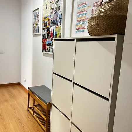 Δωμάτια σε οικογενειακή κατοικία Staybaixa *