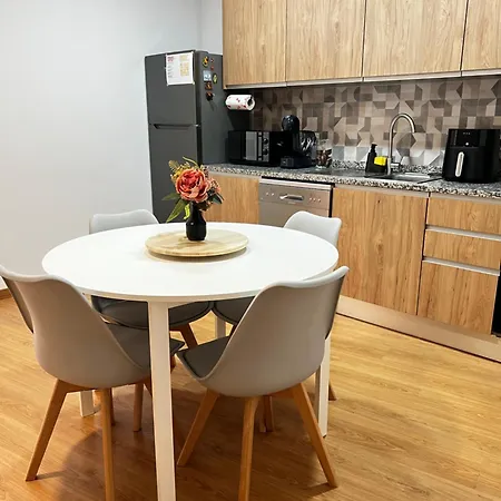 Staybaixa Δωμάτια σε οικογενειακή κατοικία Φάρο